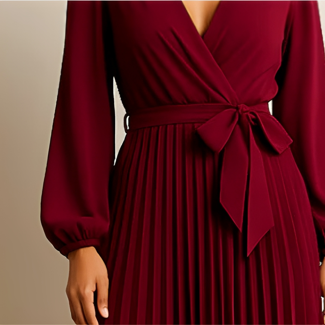 Naomi - Edles V-Ausschnitt-Kleid mit Falten