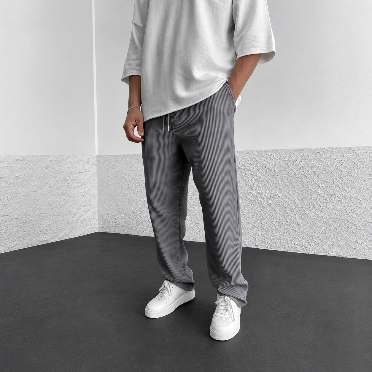 Zeke - Locker geschnittene Hose mit Kordelzug