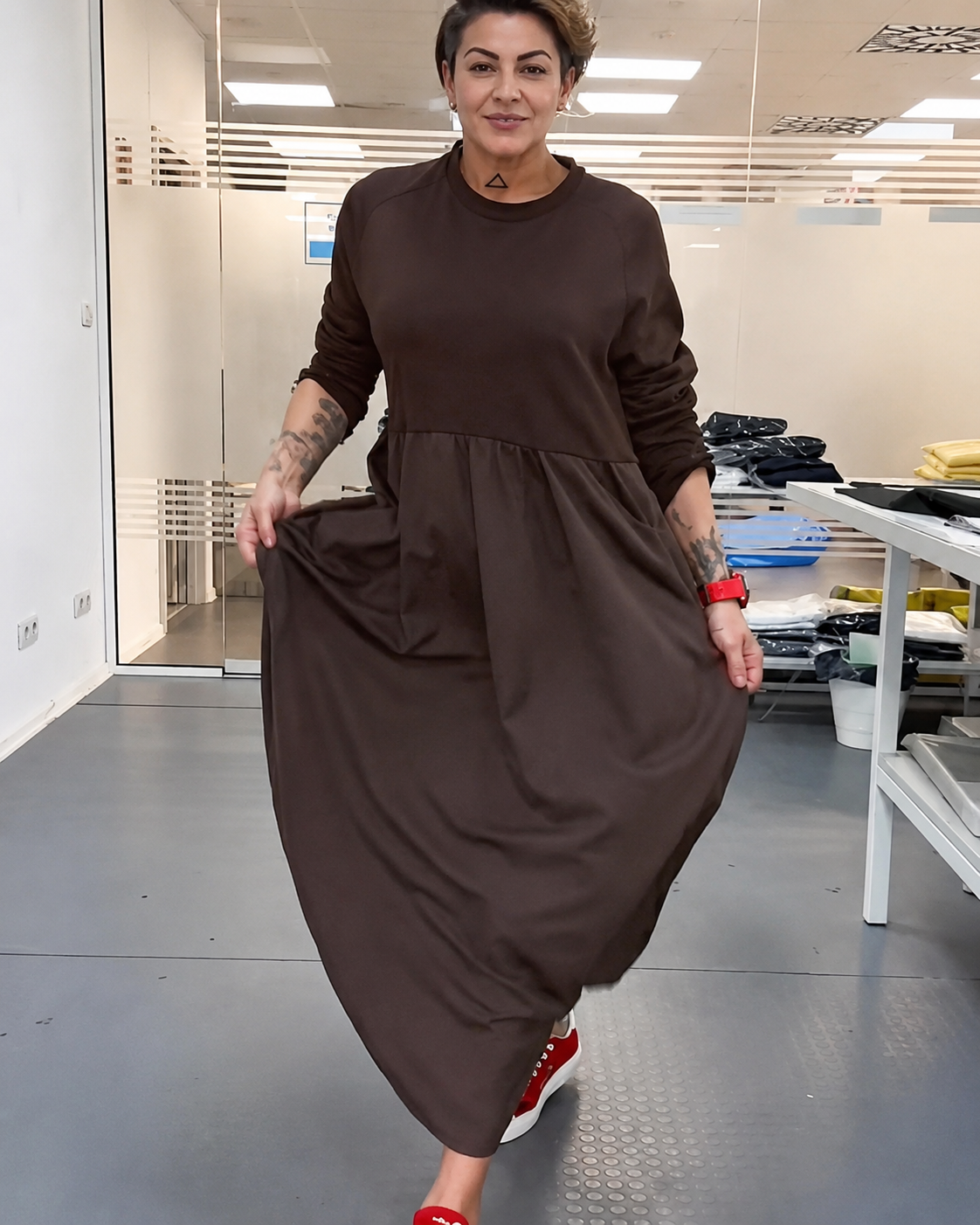 Imelda - Locker geschnittenes Kleid mit rundem Ausschnitt