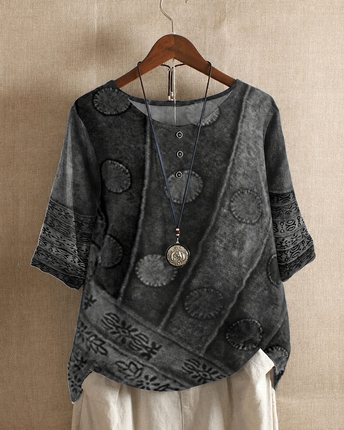 Ferlisha - Luftige, stilvolle Bluse