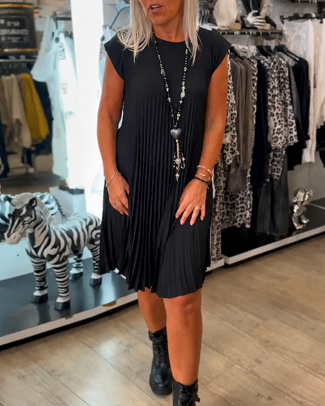 Angélique - Lockeres Plisseekleid