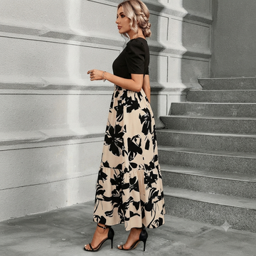 Astrid - Stilvolles Blumenkleid