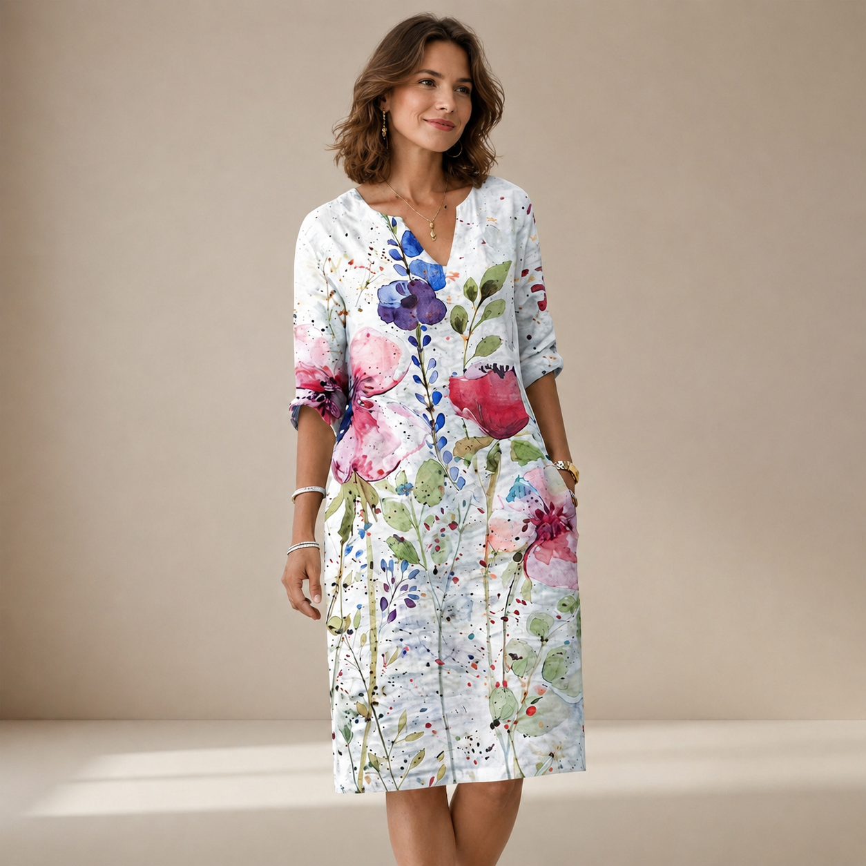 Ninna - Stilvolles und schmeichelhaftes Kleid mit V-Ausschnitt