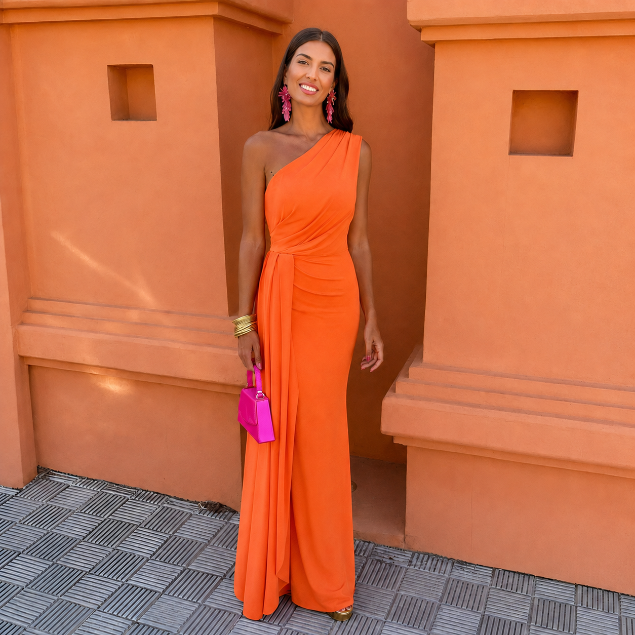 Mallory - Schickes Kleid mit One-Shoulder-Design