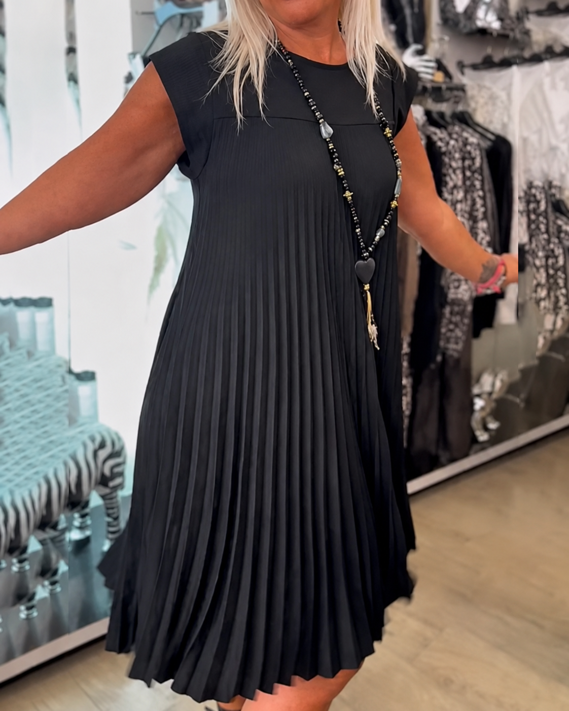 Angélique - Lockeres Plisseekleid