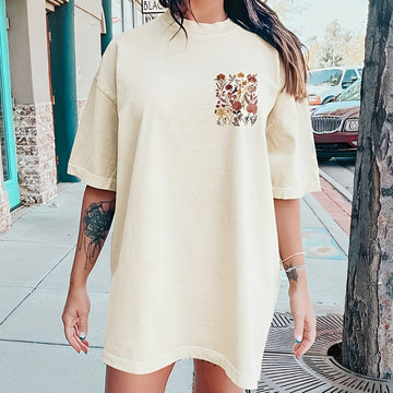 Thea - Modernes T-Shirt mit Blumenmuster