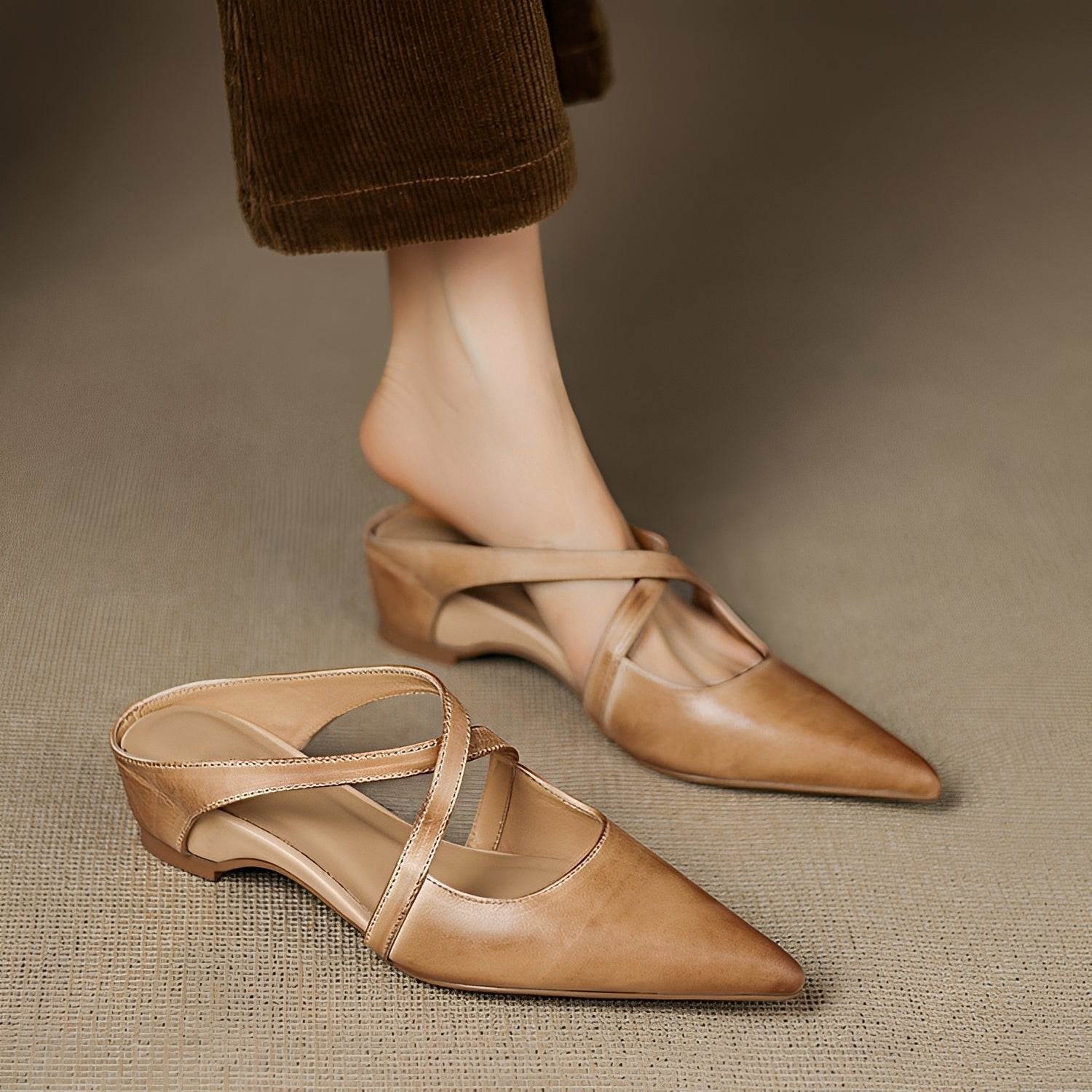 Riley - Moderne flache Mules im Vintage-Stil