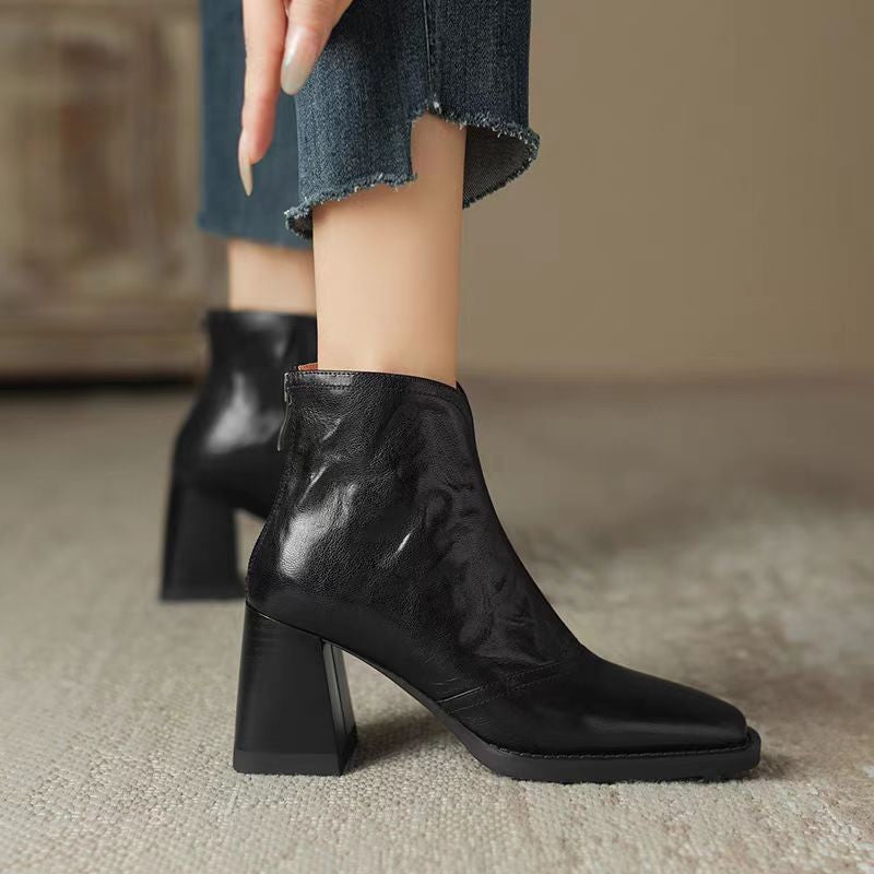 Alissa - Zeitlose Stiefeletten