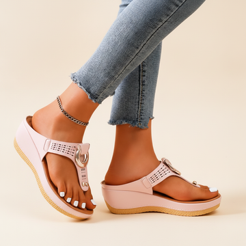 Delonda - Modische und moderne Sandalen