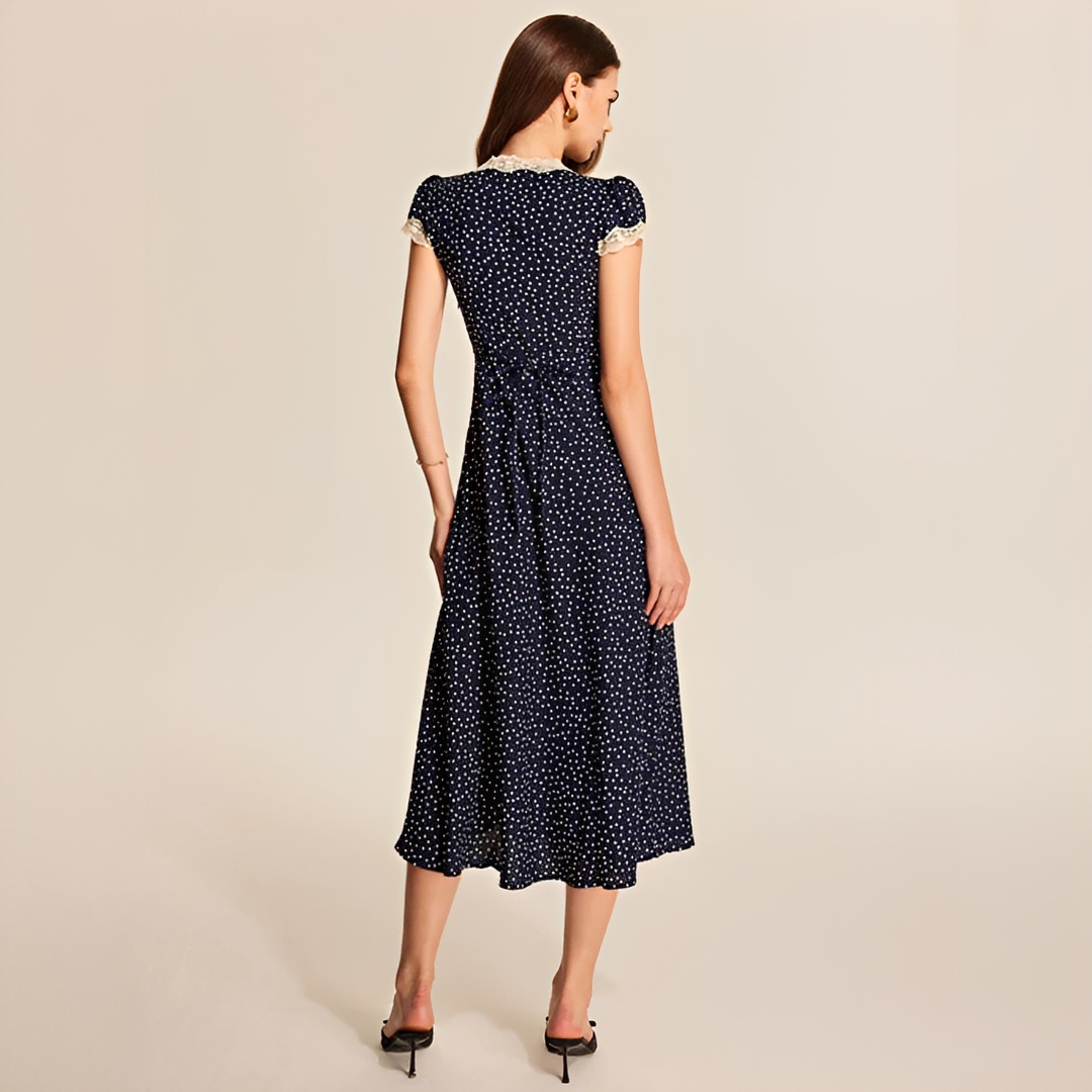 Janette - Modisches Kleid mit Spitzenbesatz