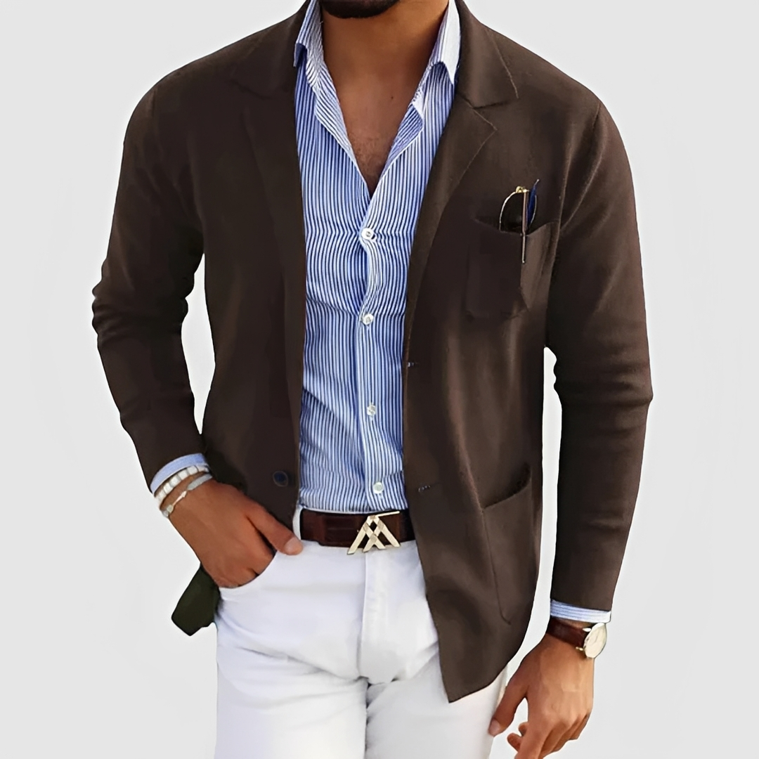 Toby - Traditionelle Jacke mit Knöpfen