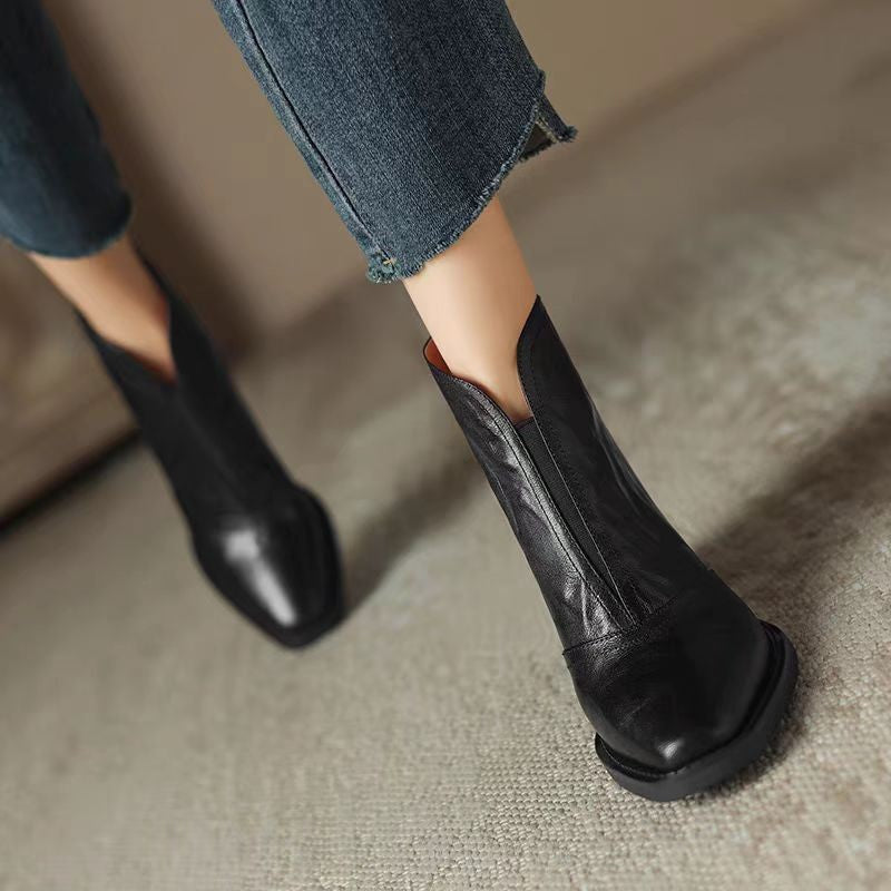 Alissa - Zeitlose Stiefeletten