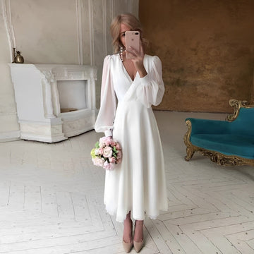 Carla - Elegantes Langarmkleid mit sanftem Design für Damen