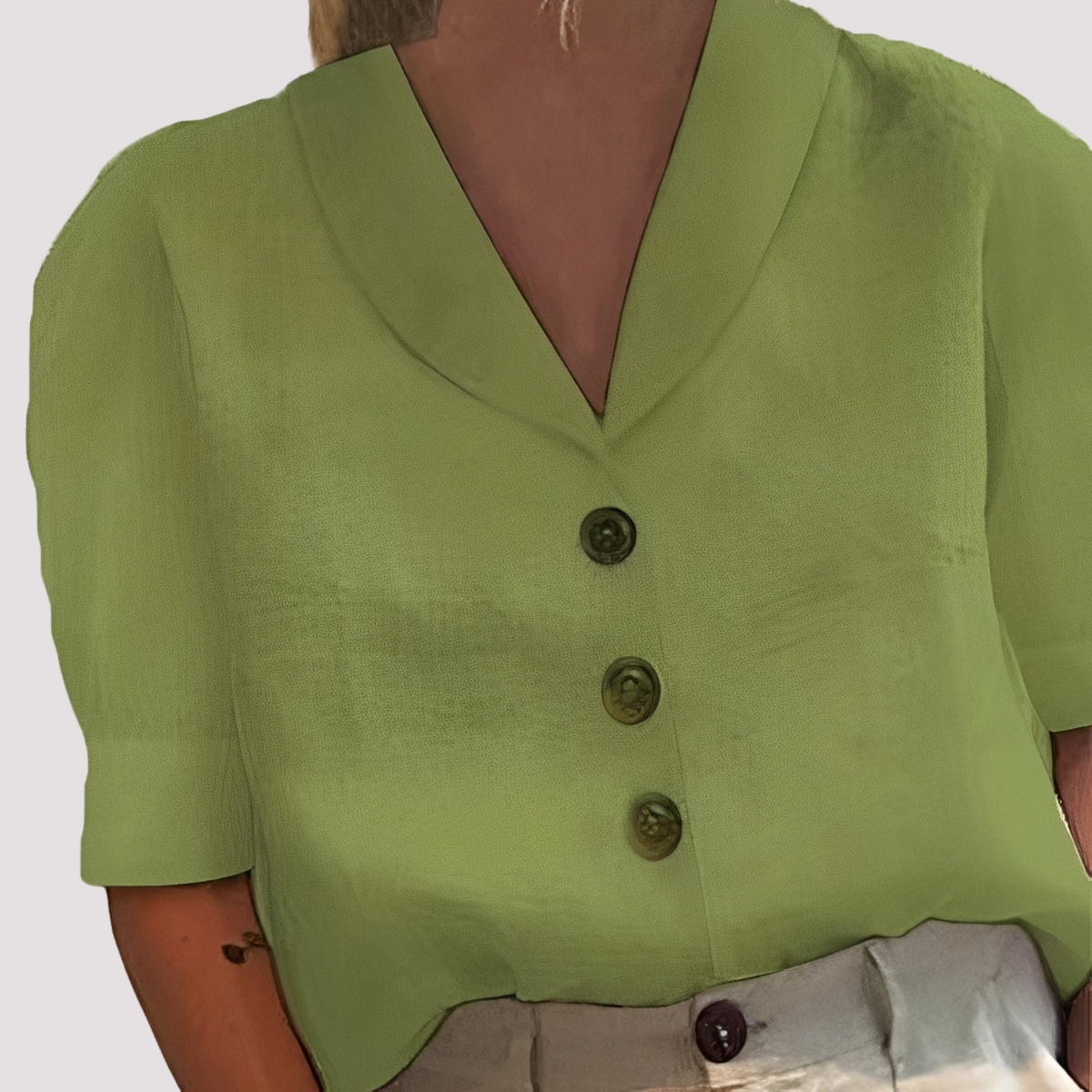 Mariyah - Trendige Bluse mit V-Ausschnitt