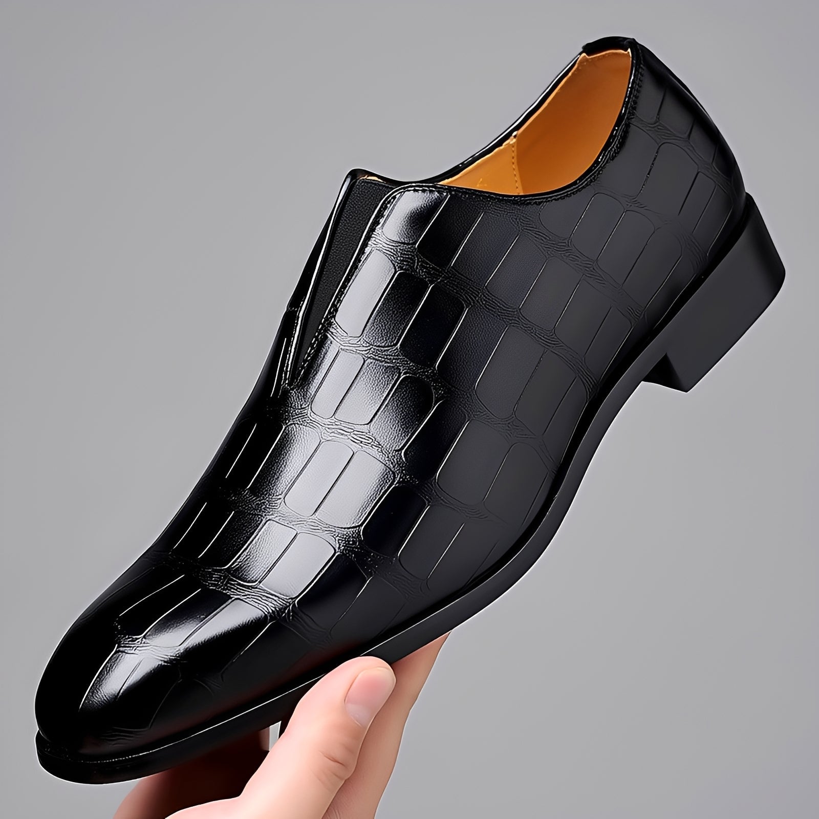 Daniels - Elegante und bequeme Slipper