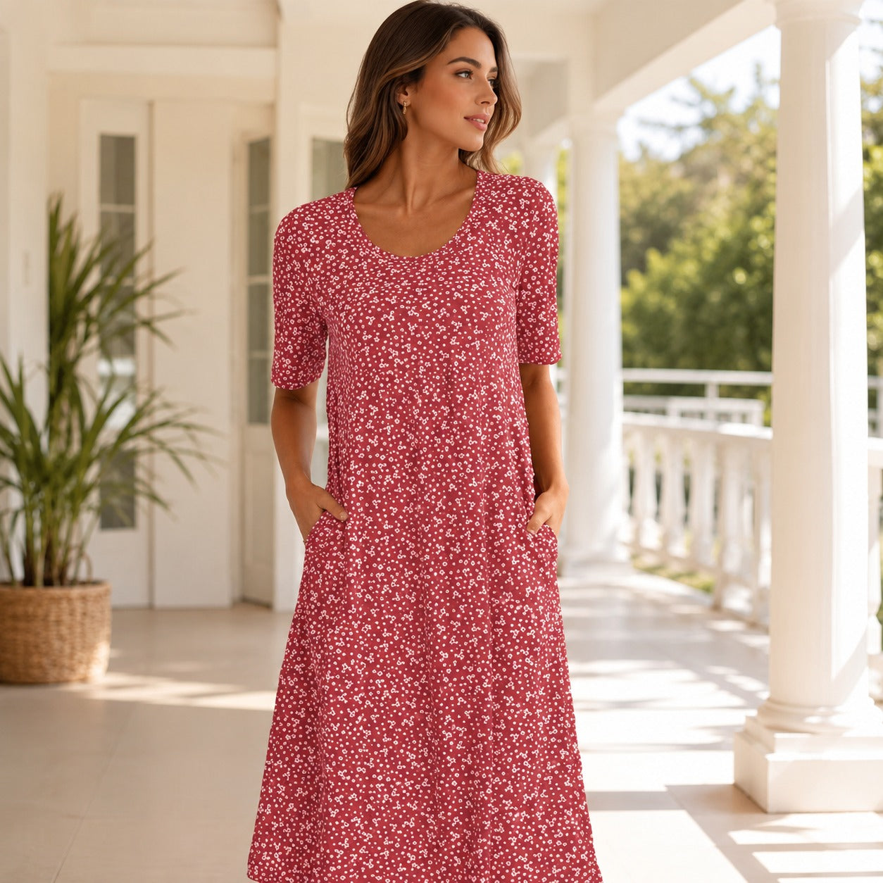Yasmin - Kurzes Kleid mit Blumendruck und Ärmeln
