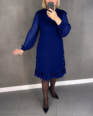 Gabriela - Schickes Kleid mit langen Ärmeln und Punkten