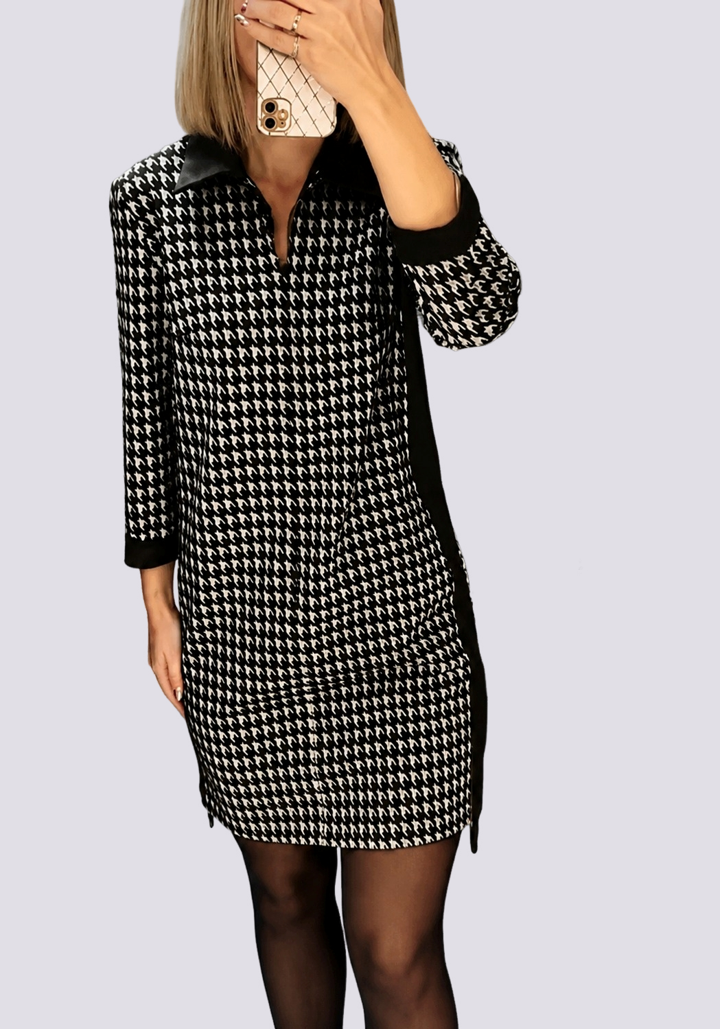 Saskia - Elegantes Minikleid mit Reverskragen