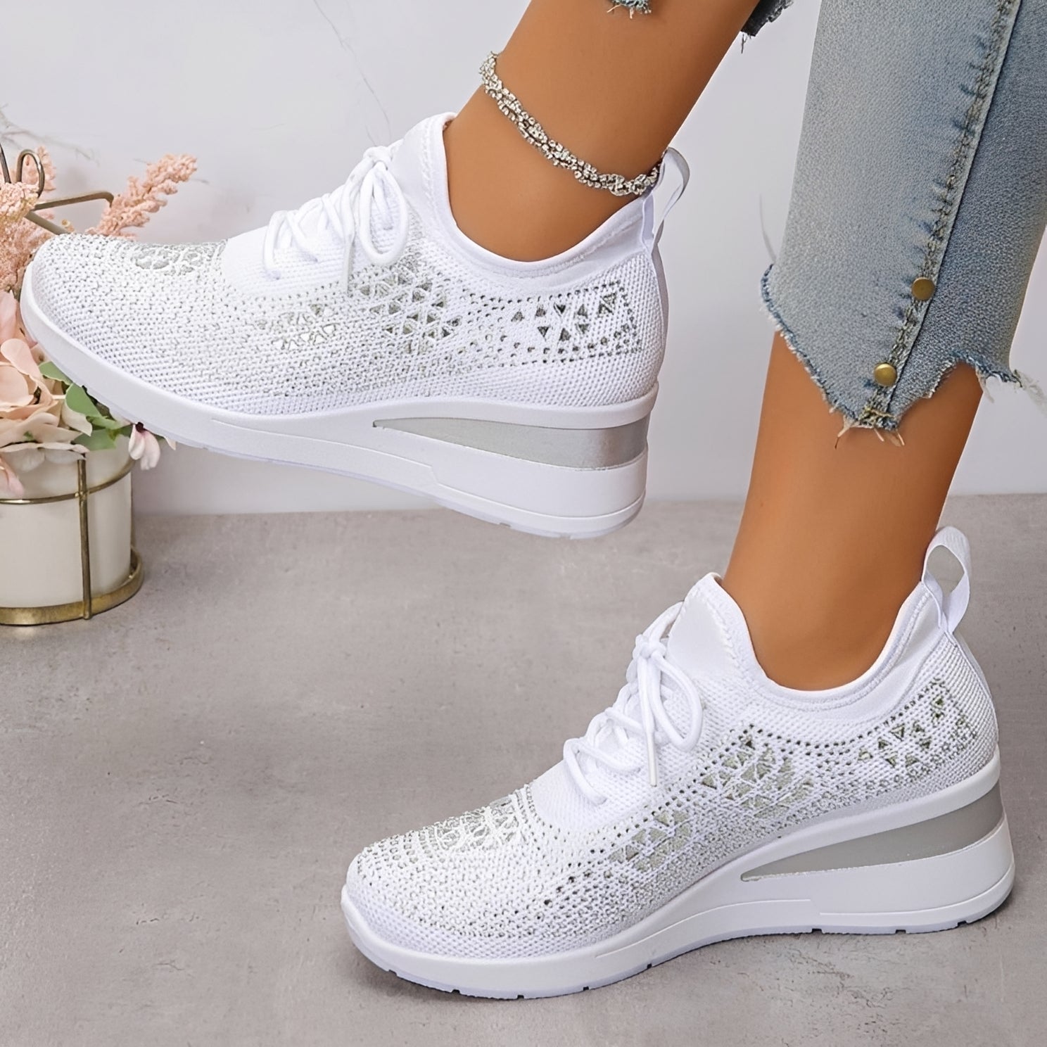 Elodie - Modische und bequeme Sneakers mit glänzenden Akzenten