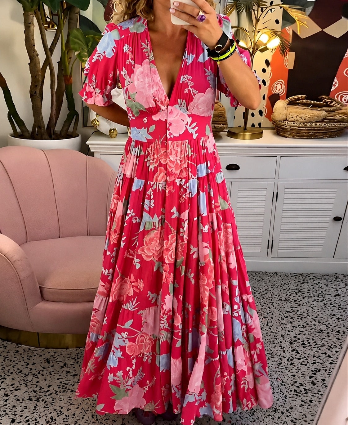Emmie - Weit geschnittener blumiger Stil