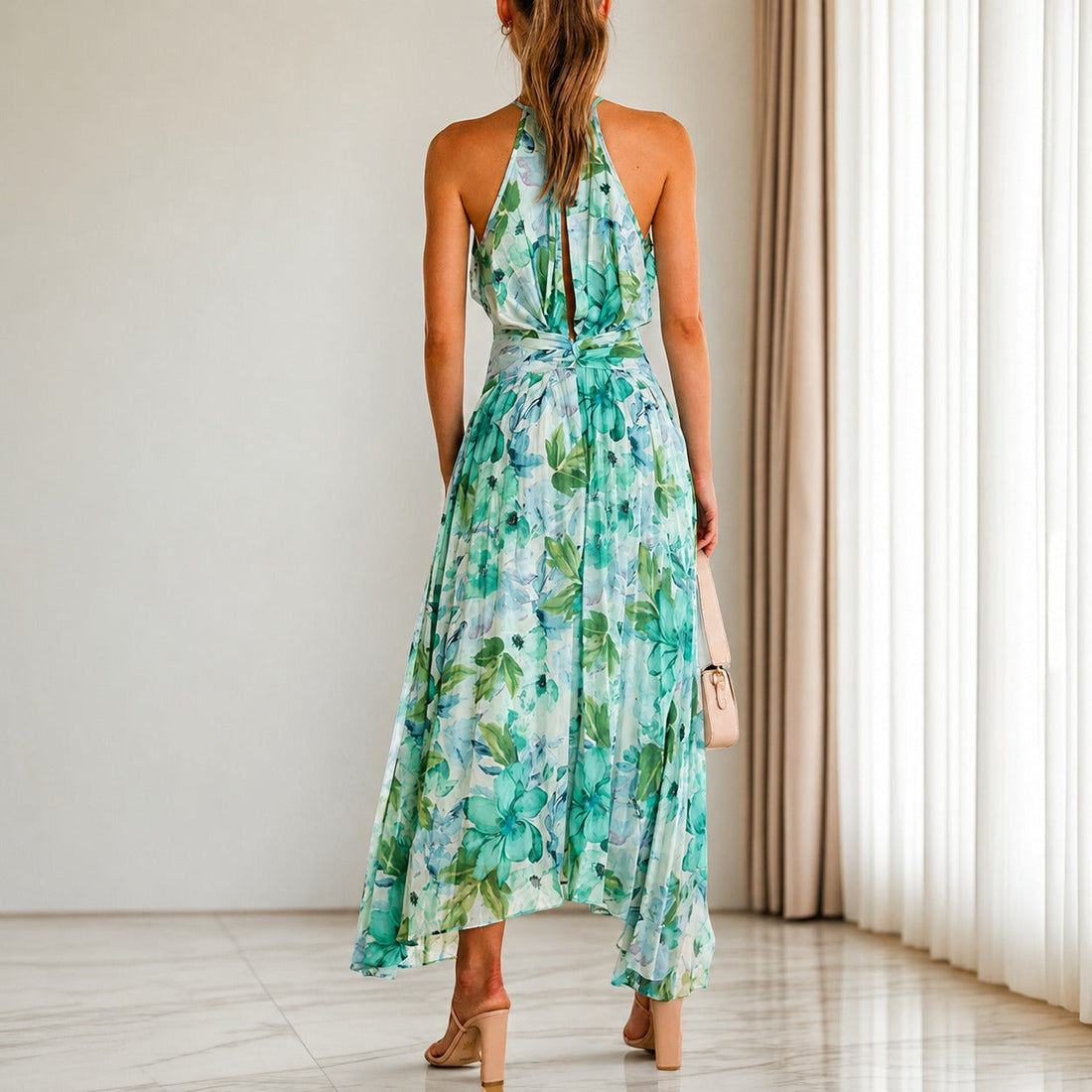 Emaan - Stylisches Maxikleid mit Blütenmuster