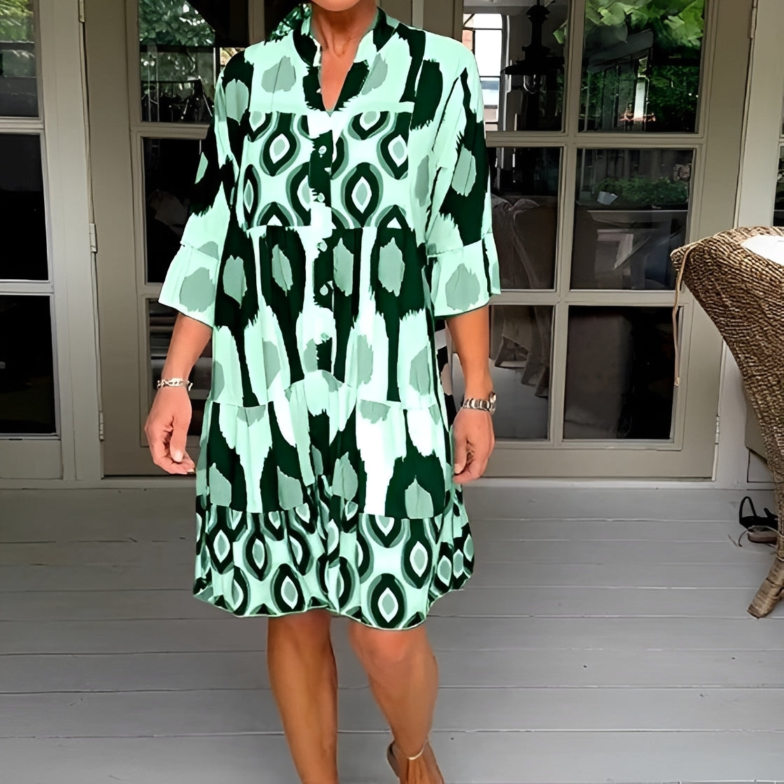 Katie - Elegantes, locker geschnittenes Kleid