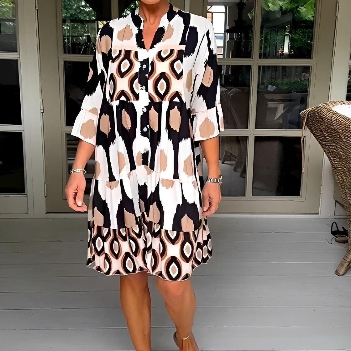Katie - Elegantes, locker geschnittenes Kleid