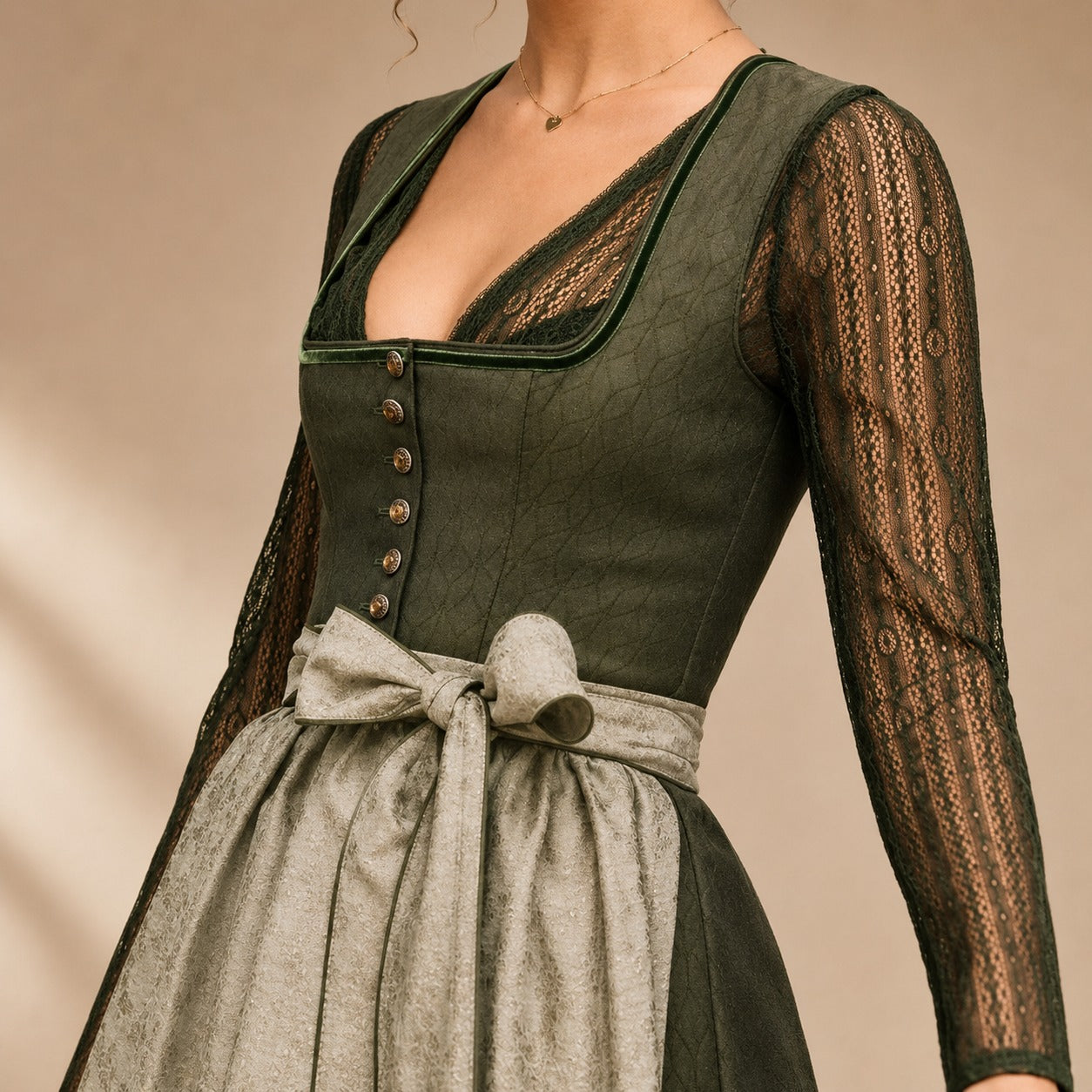Cora - Traditionelles Oktoberfestkleid mit Schleifendetail