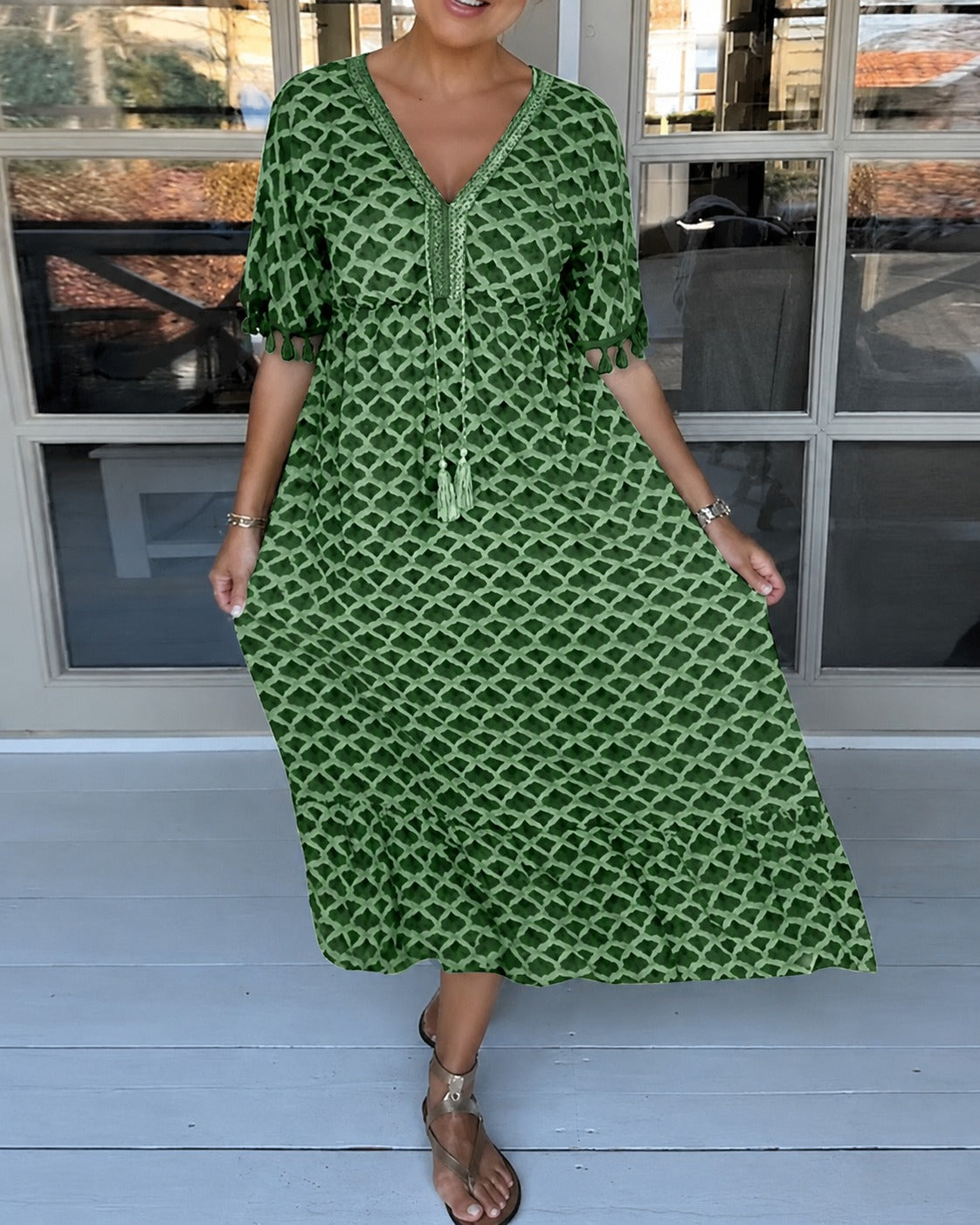 Cara - Raffiniertes Kleid mit V-Ausschnitt