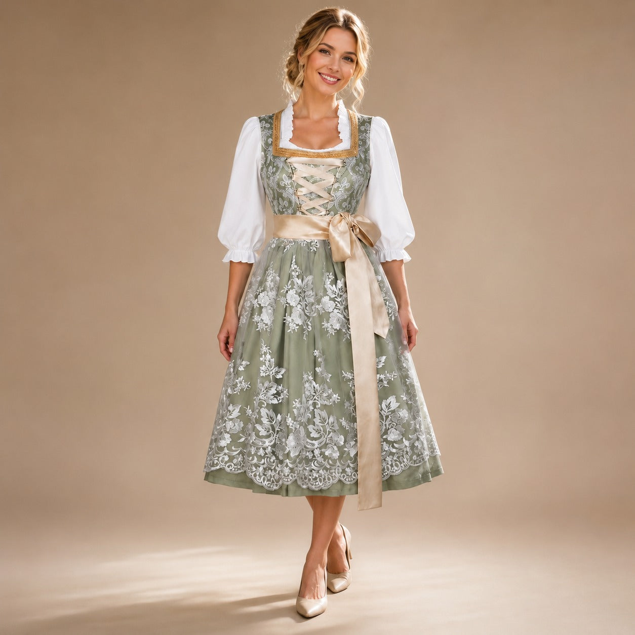 Kathleen - Schickes Langarm-Outfit fürs Oktoberfest
