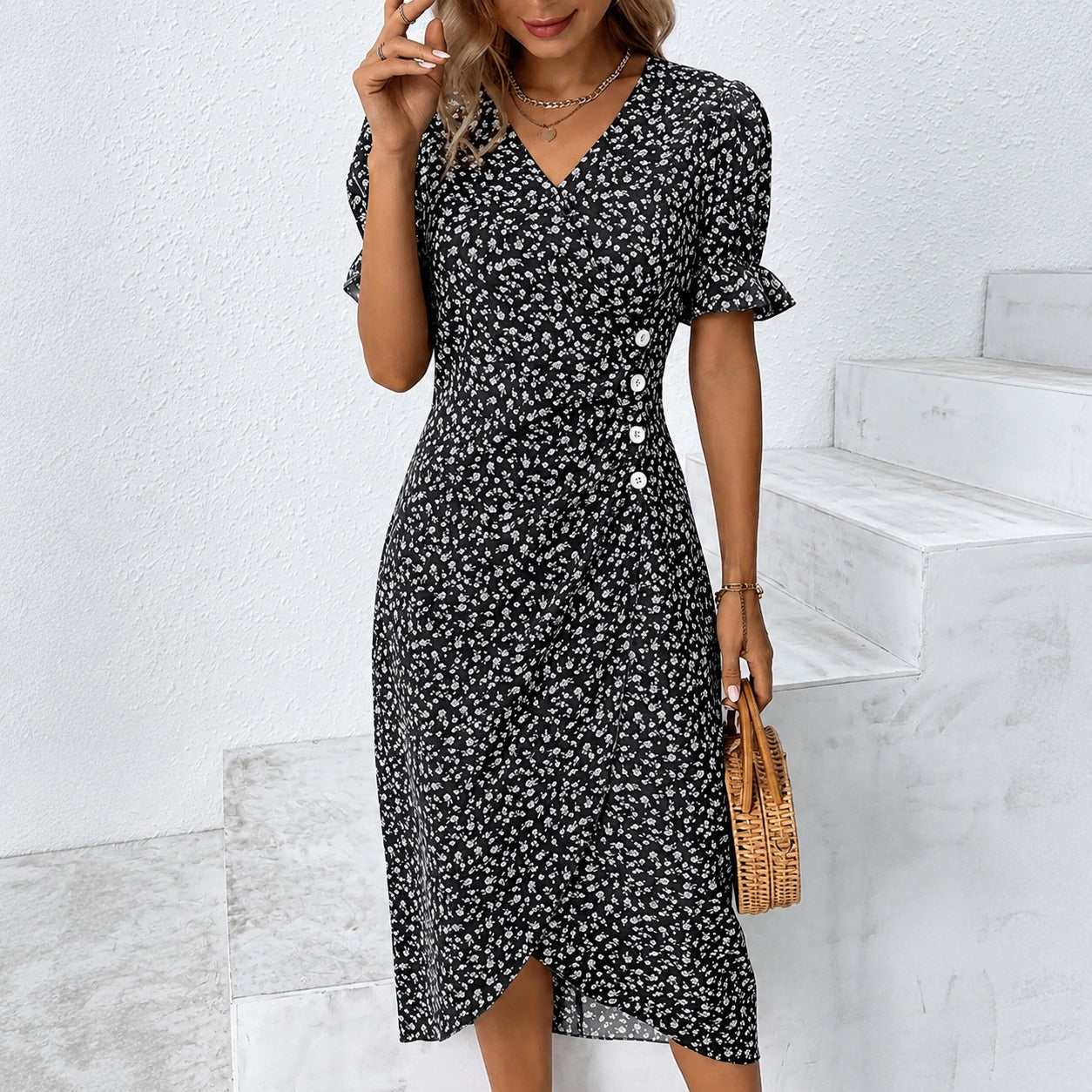 Gabriella - Stilvolles Kleid mit Blumenmuster und asymmetrischem Design