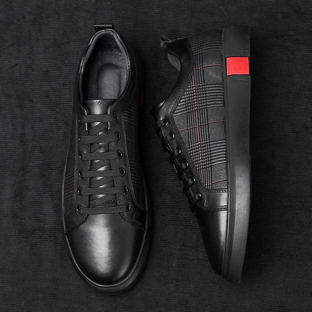 Kai - flache Sneaker mit Schnürung vorne