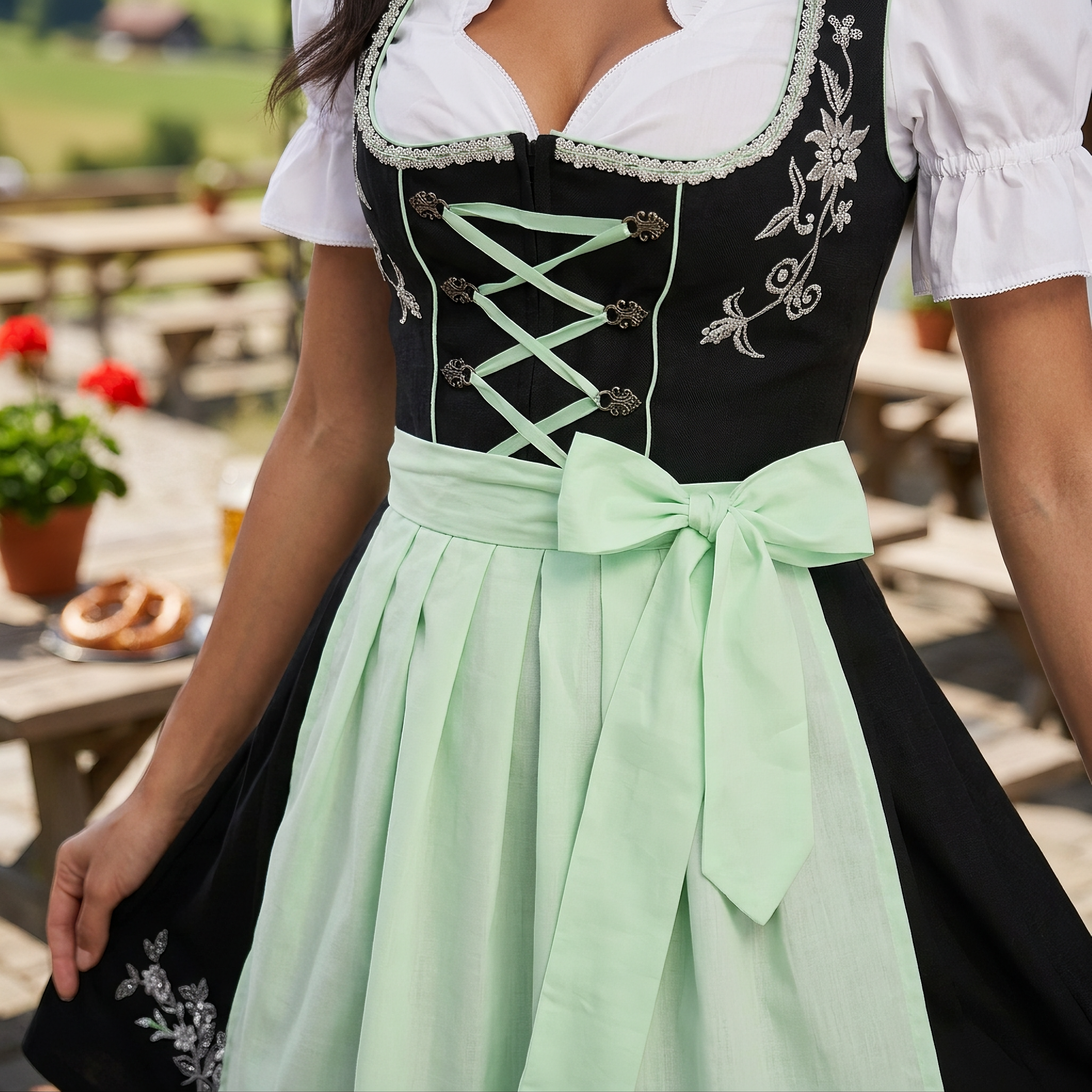 Angela - Traditionelles Oktoberfestkleid
