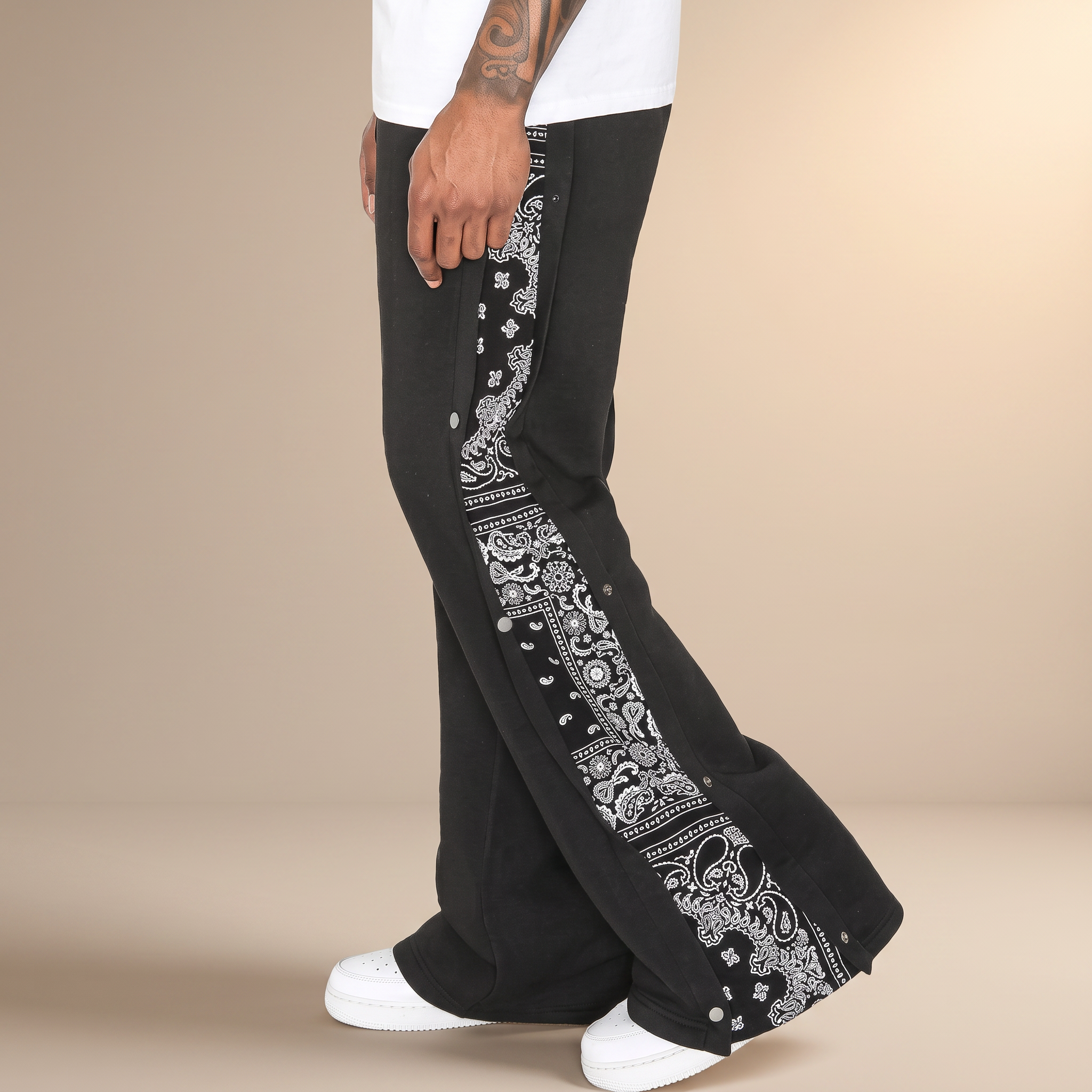 Reuben - Moderne Freizeithose mit zweigeteiltem Design