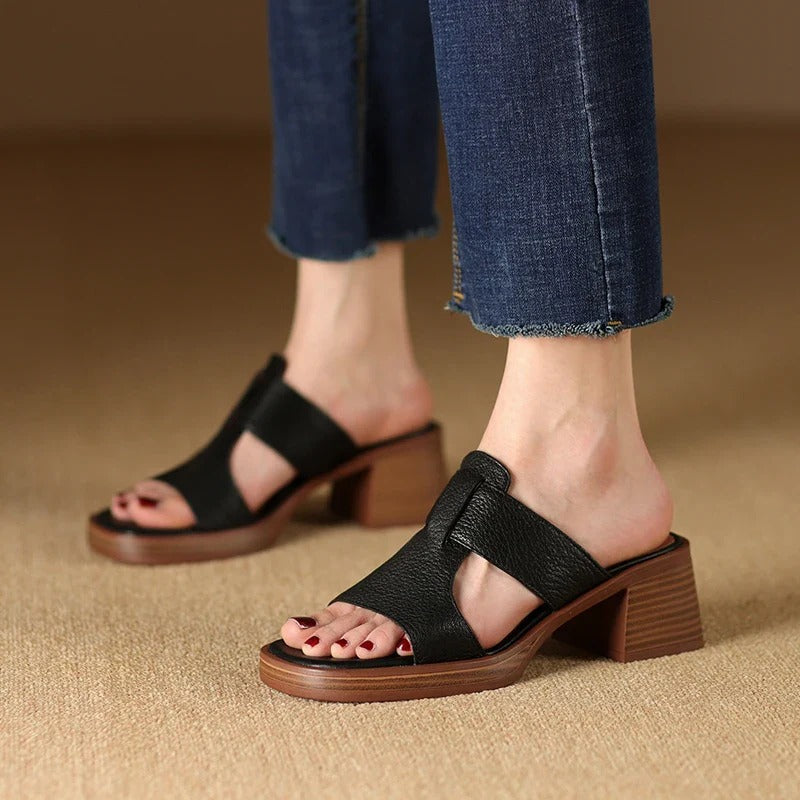 Keyaan - Komfortable und strapazierfähige Sandalen