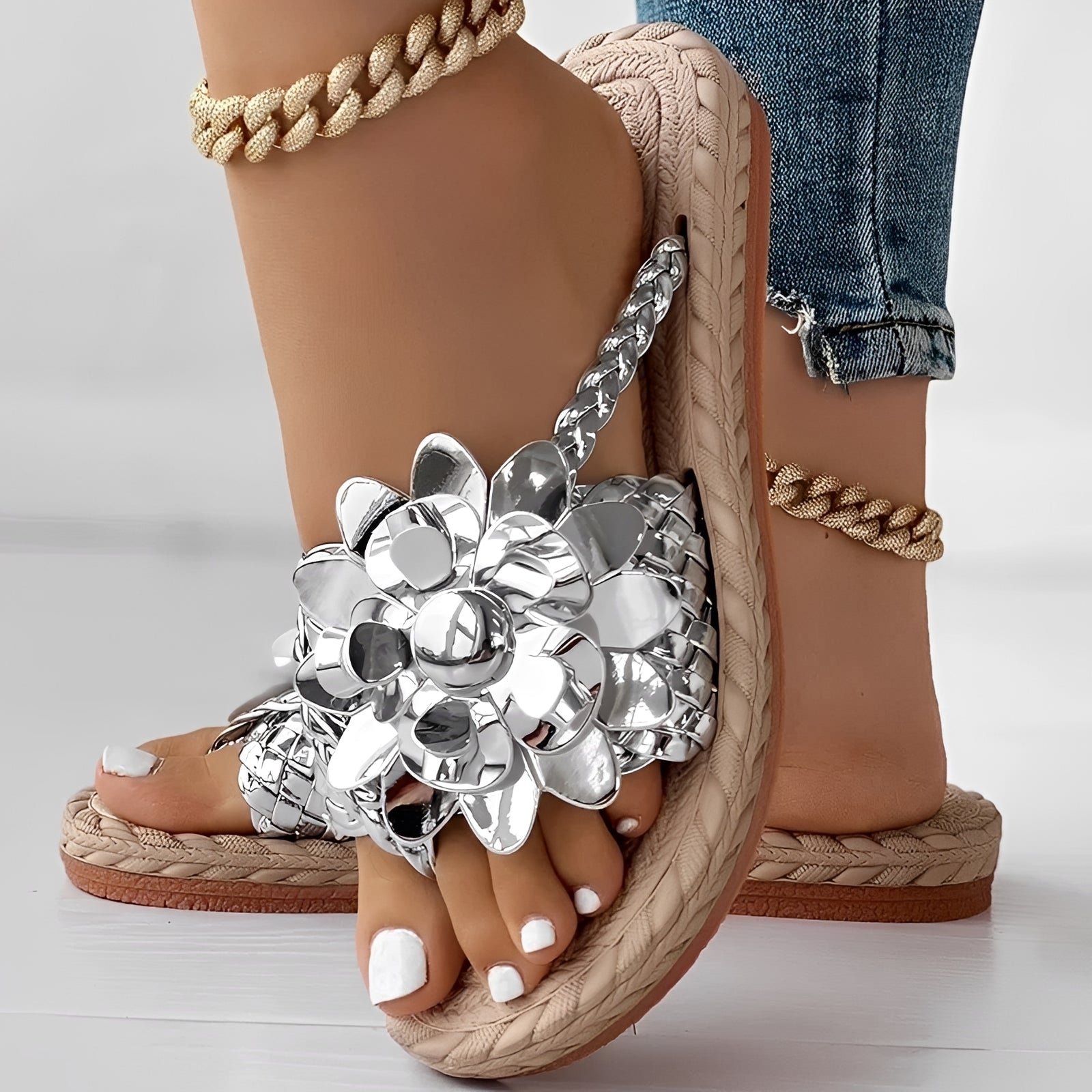 Saira - Bequeme Geflochtene Flip-Flops