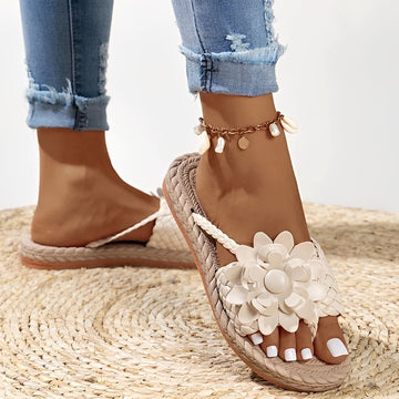 Saira - Bequeme Geflochtene Flip-Flops