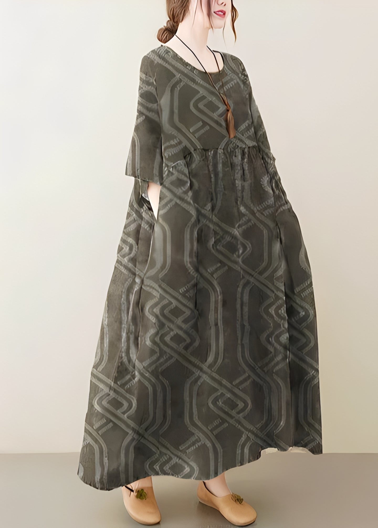 Mariam - Stilvolles, locker geschnittenes Damenkleid mit weitem Rock